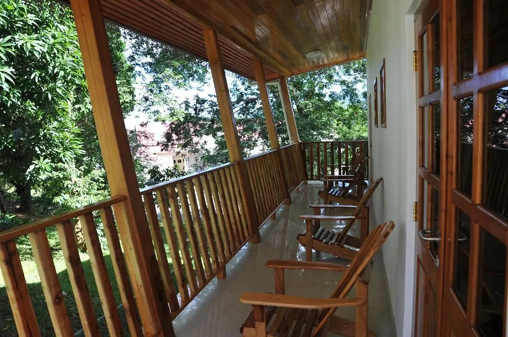 La Fontaine Holiday Apartment Μπελ Όμπρε