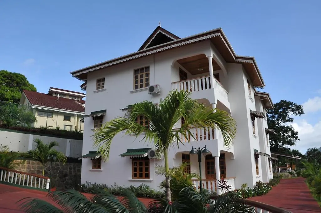 La Fontaine Holiday Apartment Μπελ Όμπρε