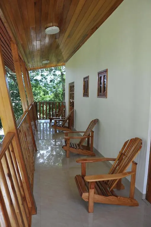 La Fontaine Holiday Apartment Μπελ Όμπρε