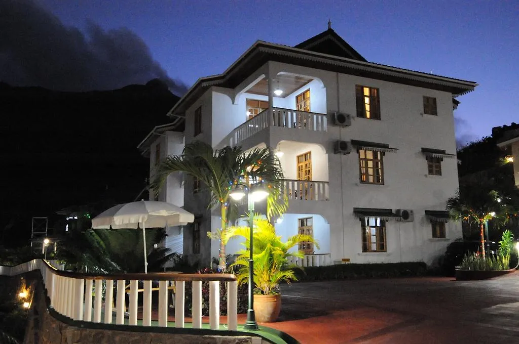 La Fontaine Holiday Apartment Bel Ombre Seychely